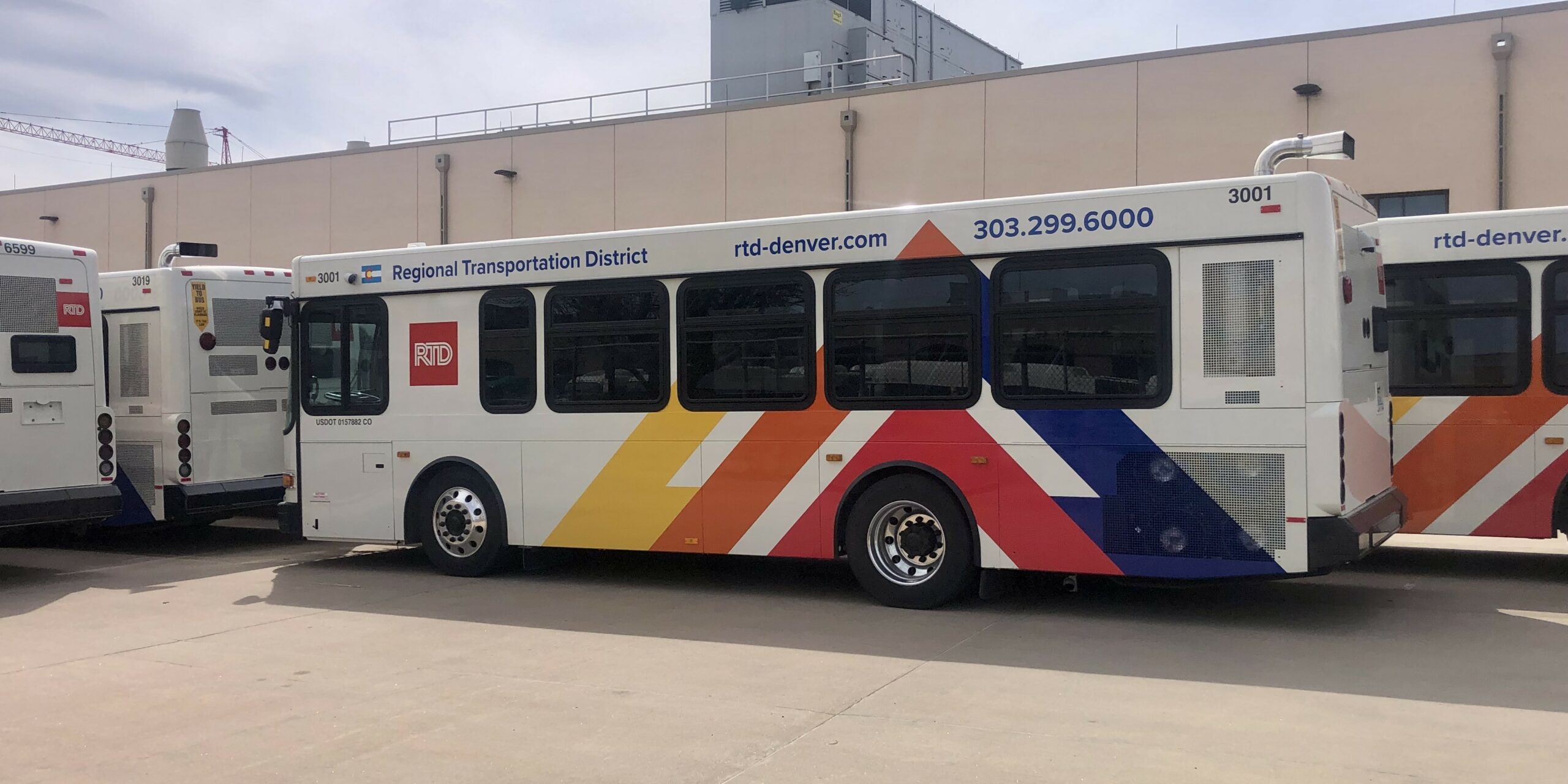 Gillig 30ft Low Floor transit bus.