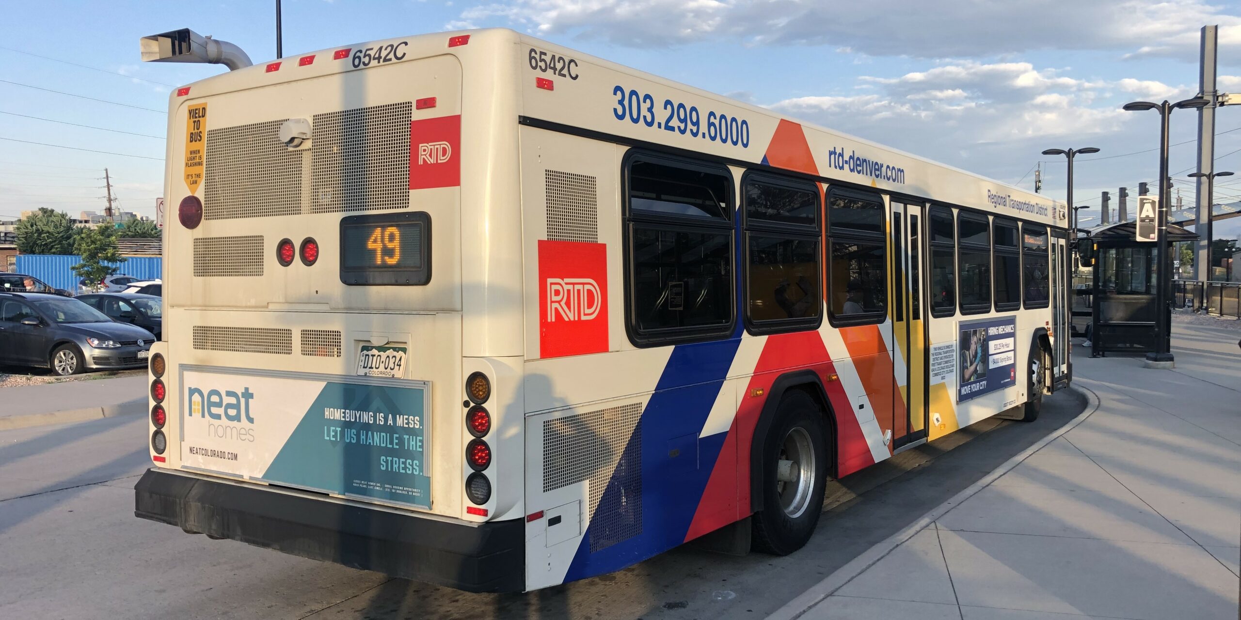 49 bus at Colorado Station.