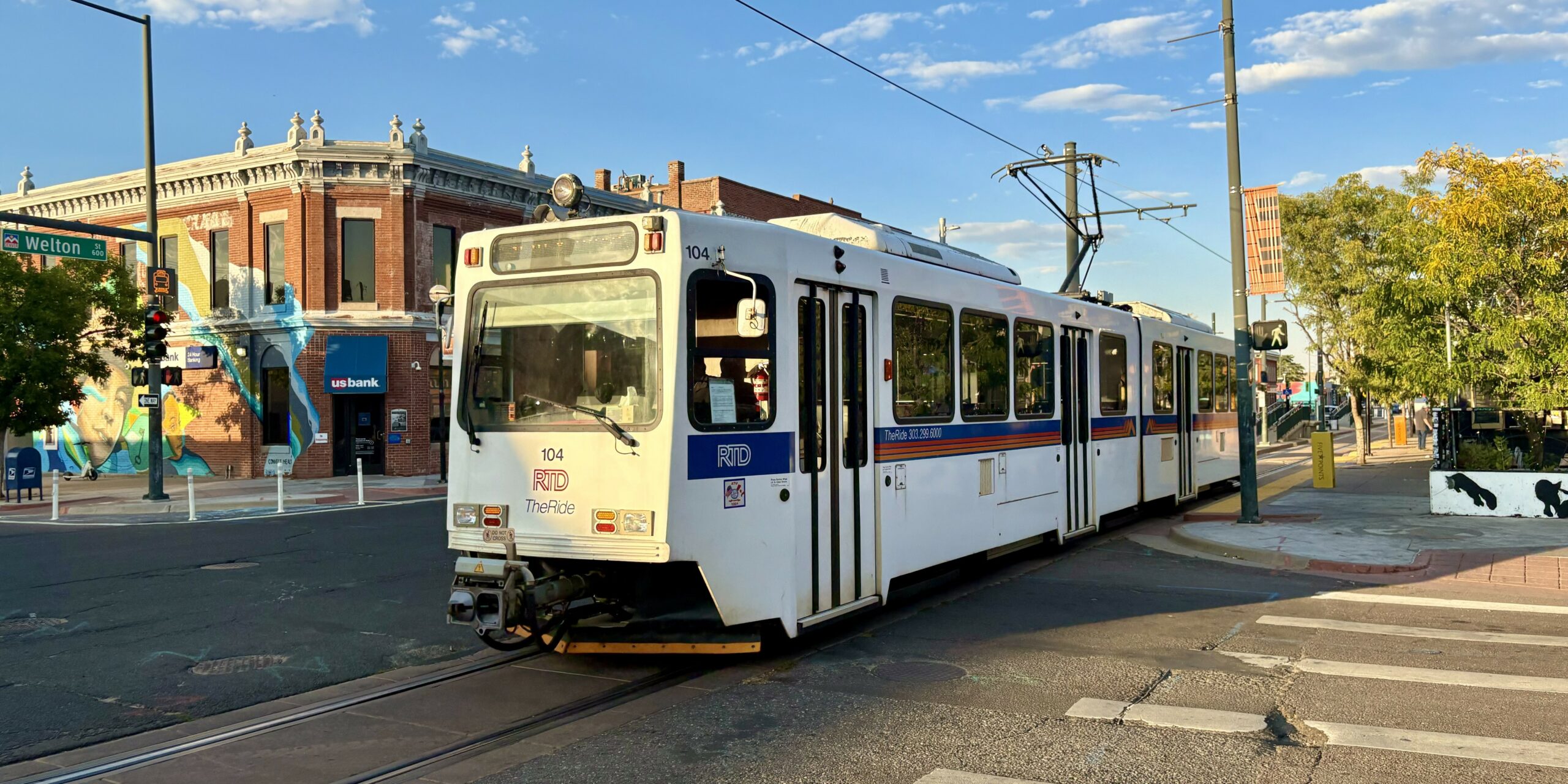 L Line train at 26th & Welton.